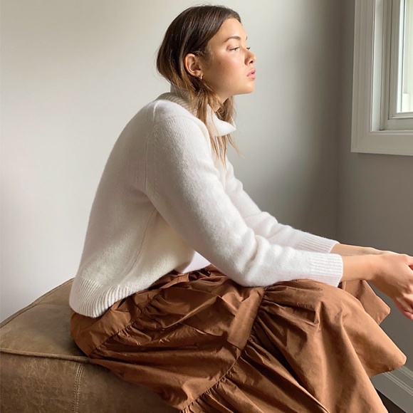 Aritzia White Jara Cashmere Sweater in Size S - Picture 4 of 8